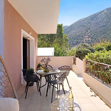 Villa Prolithia 1