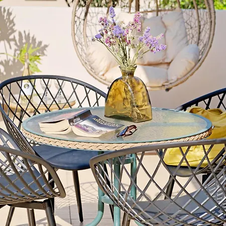 Prolithia 1 Villa Vlikhon